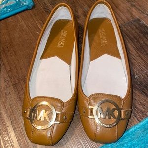 Michael Kors flats